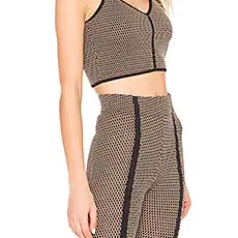 Koral Power‎ Mid Rise NWOT Honeycomb & Black Leggings Sz M